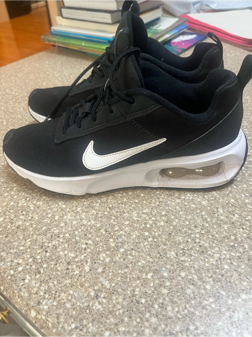Nike Women’s Black and White Air Max Style Sneakers